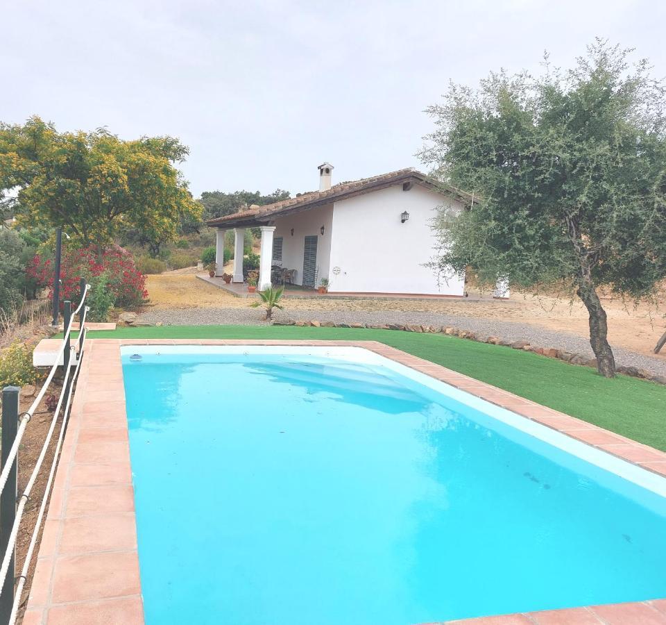Casa Rural La Aulaga El Castillo de las Guardas Bagian luar foto